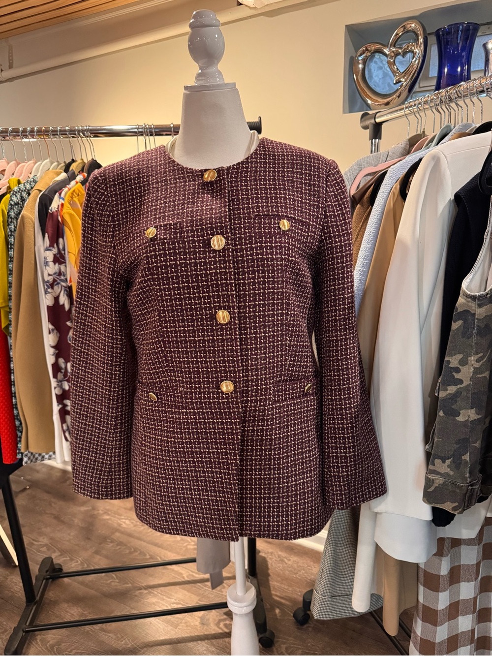 Ann Taylor Maroon Tweed Button-Up Blazer with Gold Buttons. Excellent condition